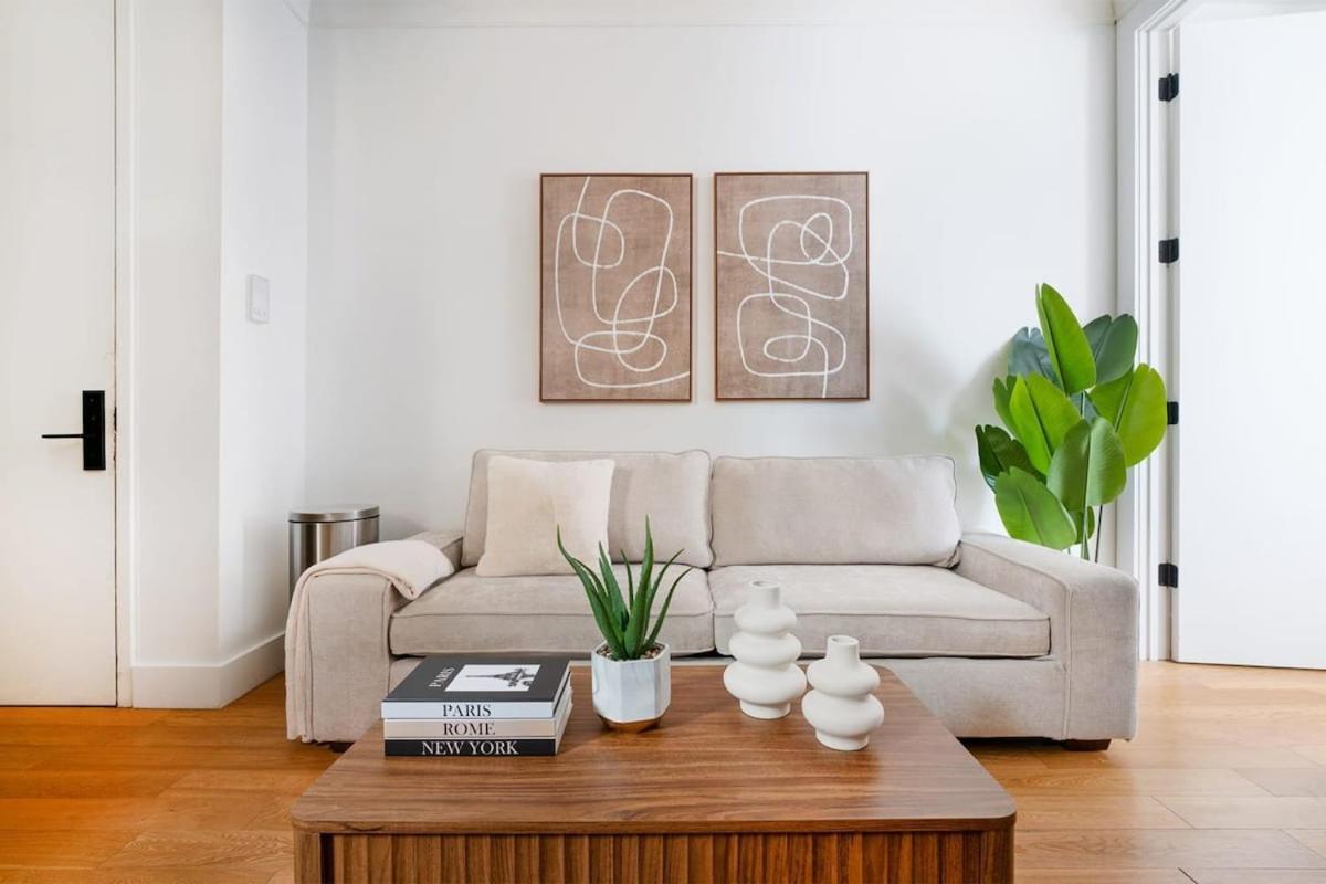 1290-6 Newly Renovated 2 Bedrooms In Ues