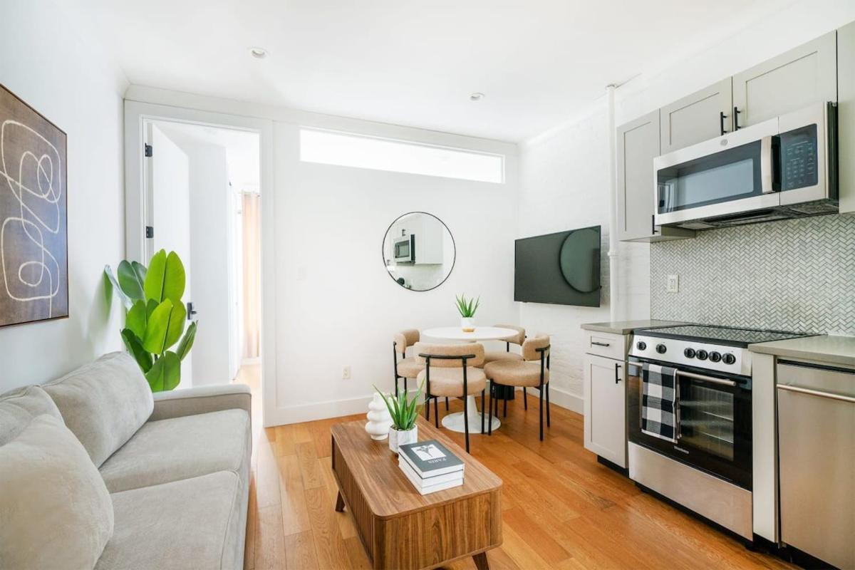 1290-6 Newly Renovated 2 Bedrooms In Ues